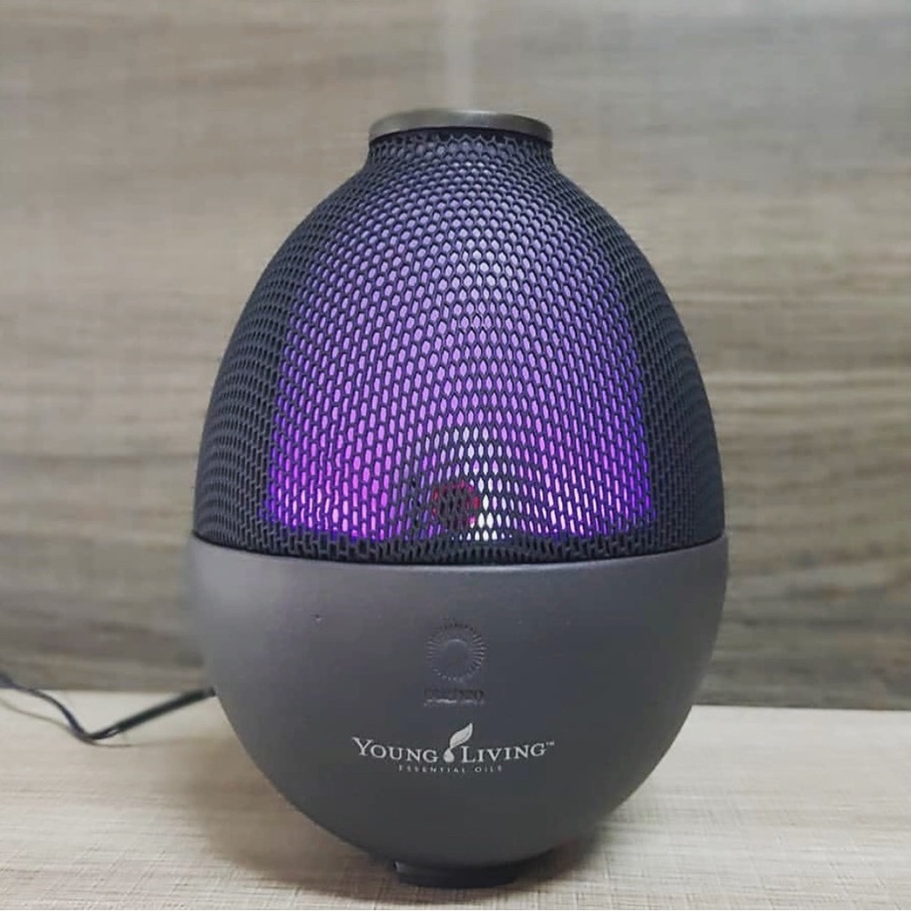 Rainstone diffuser young living
